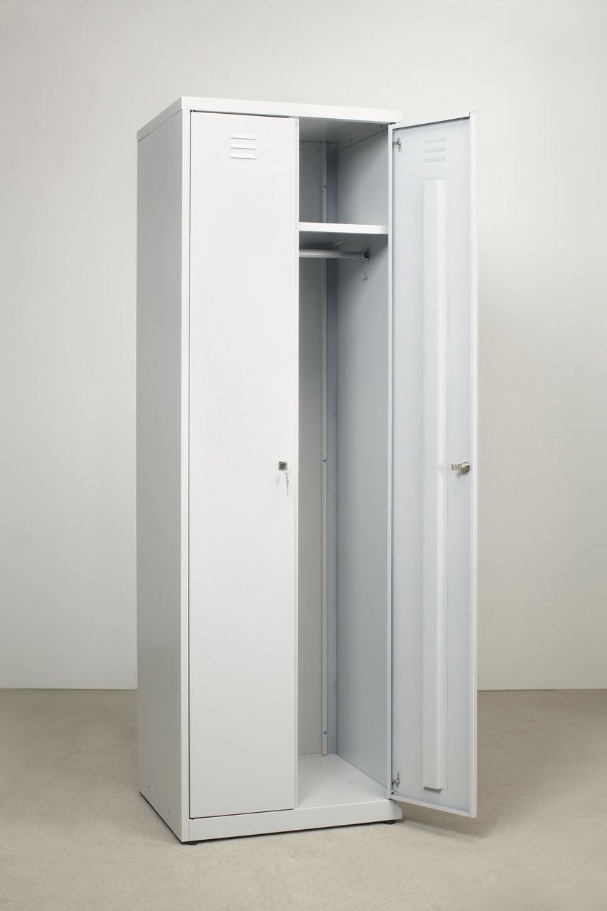 двухсекционный металлический шкаф для одежды шрм 24