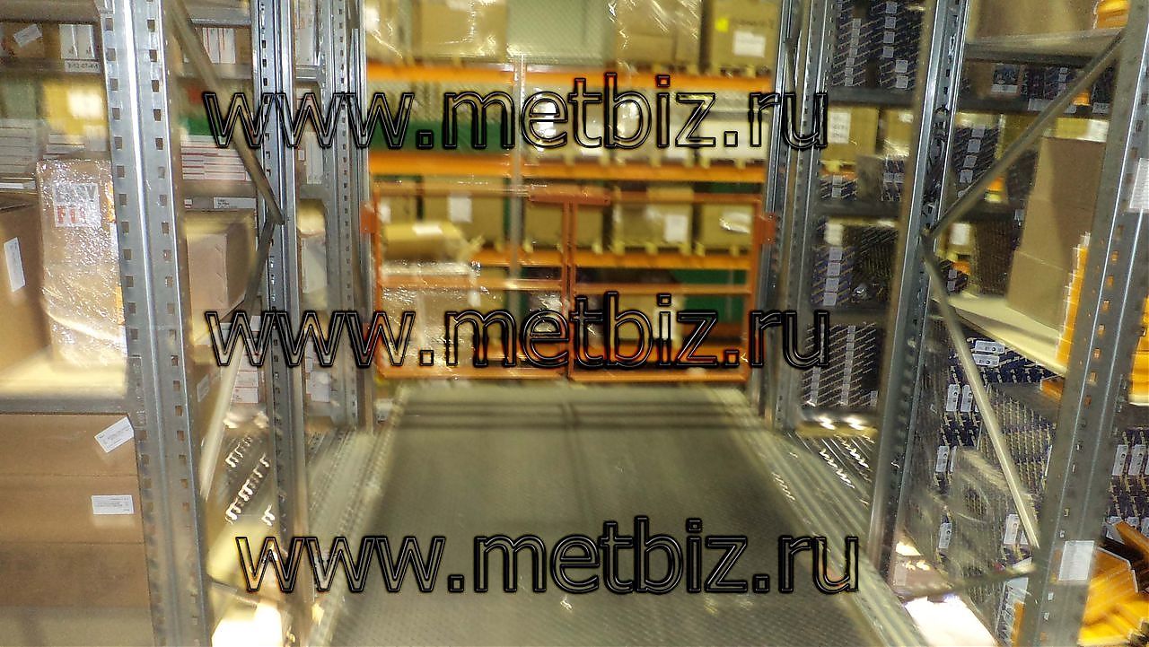 Мезонин для автозапчастей и компонентов