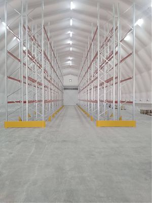 Завершён монтаж фронтальных стеллажей на складе клиента Завершён монтаж фронтальных стеллажей на складе клиента