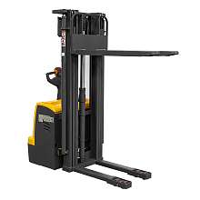 Штабелер самоходный CDDR15-III (1500 кг, 5,6 м, 24В / 240Ач, PV) СМАРТЛИФТ (SMARTLIFT)